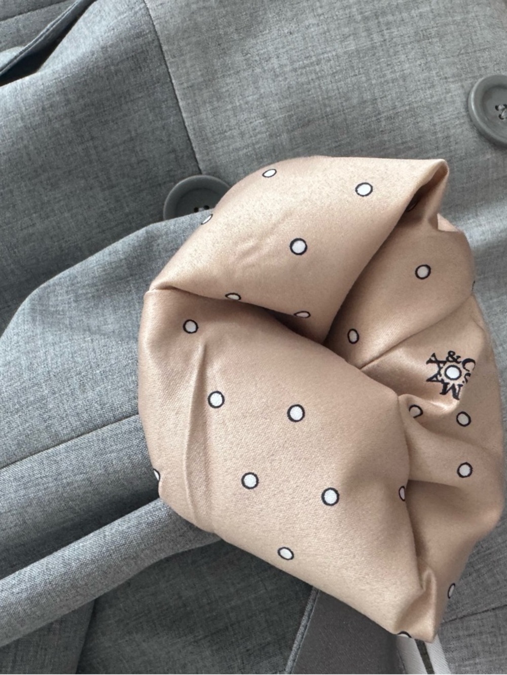 Blazer - Picture 6 of 12